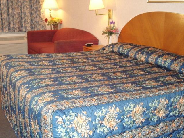 Loyalty Inn Hawkinsville Phòng bức ảnh